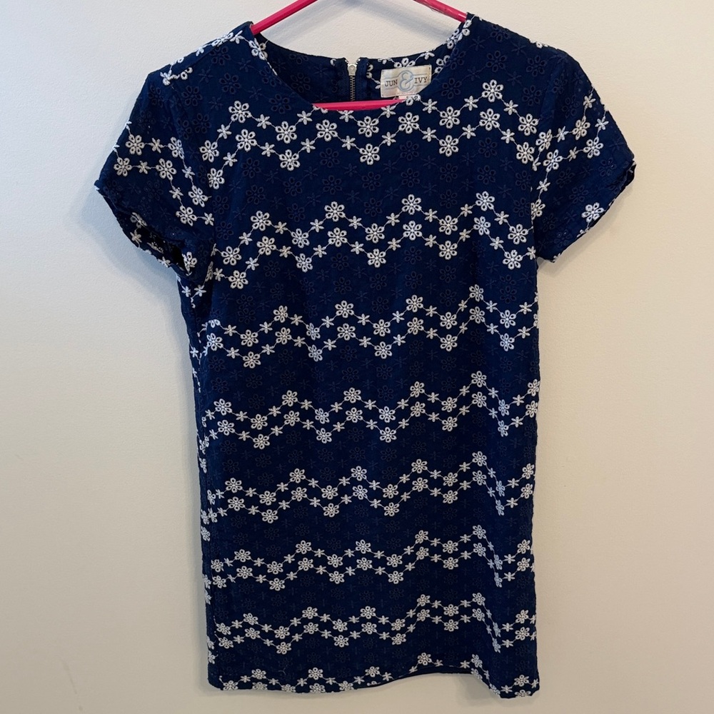 Francesca's Collections Dark Blue and White Patterned Mini Dress